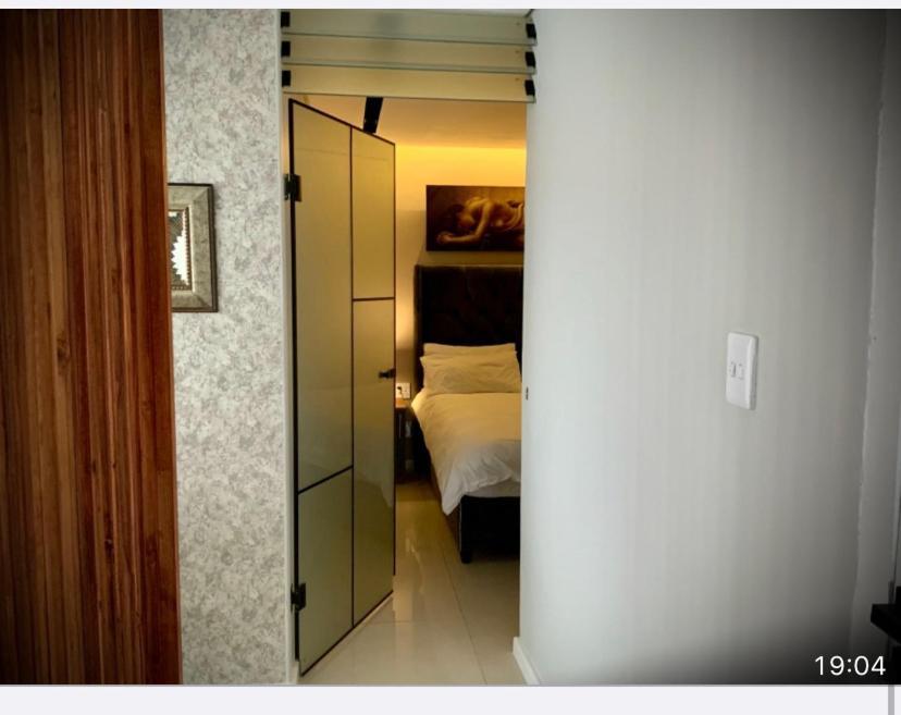 קייפטאון Lovely 1 Bedroom Apartment מראה חיצוני תמונה