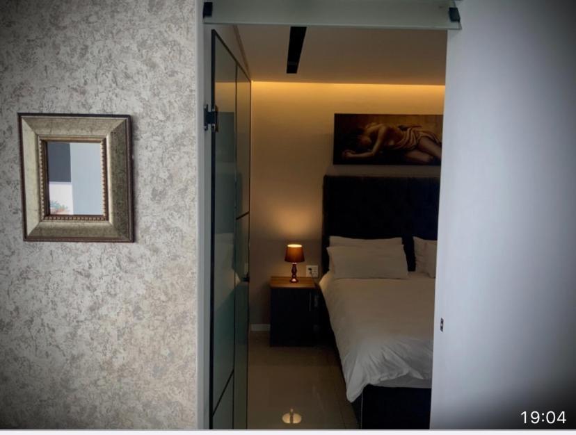 קייפטאון Lovely 1 Bedroom Apartment מראה חיצוני תמונה